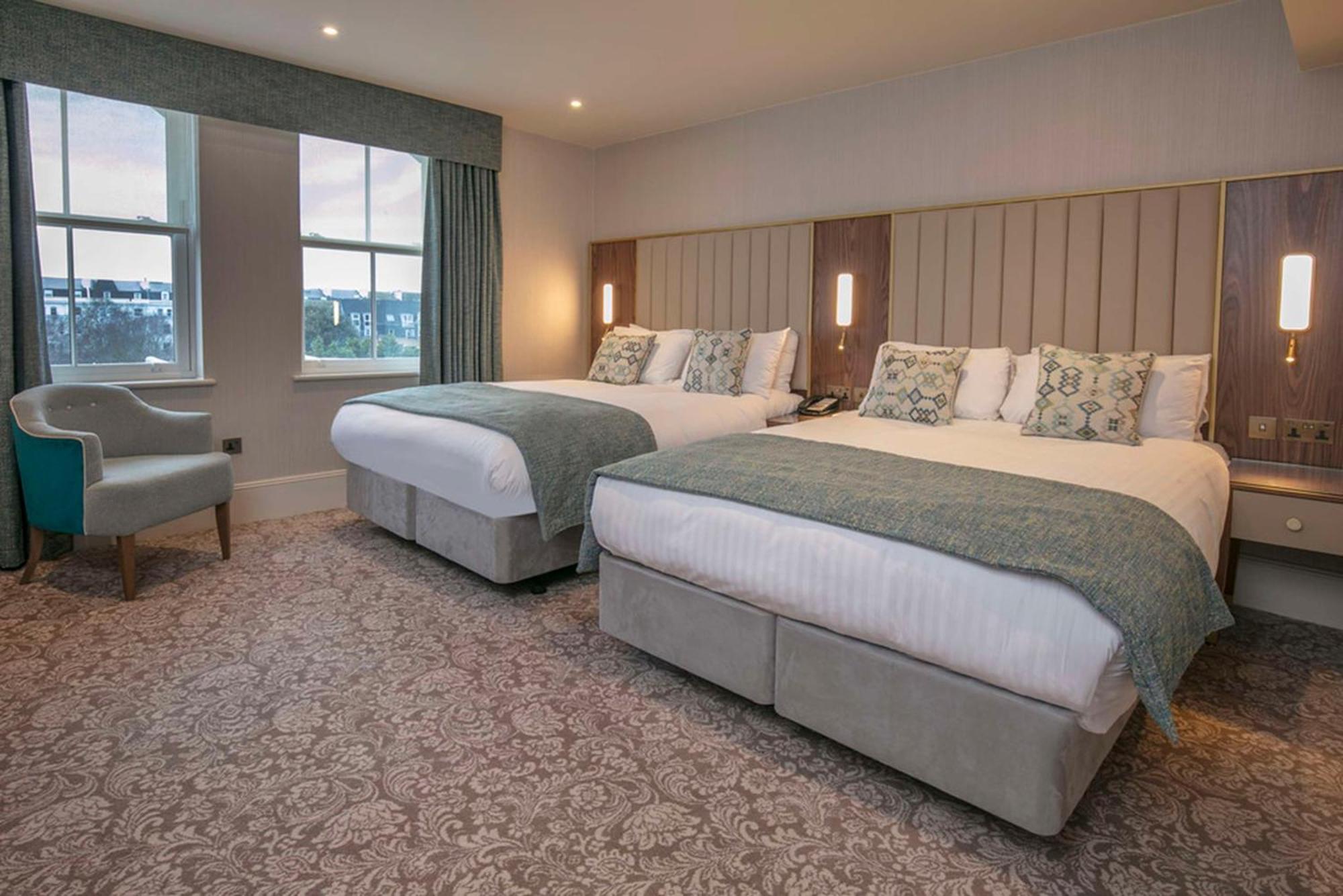 Voco The Clifton Folkestone By Ihg Hotel Exterior photo
