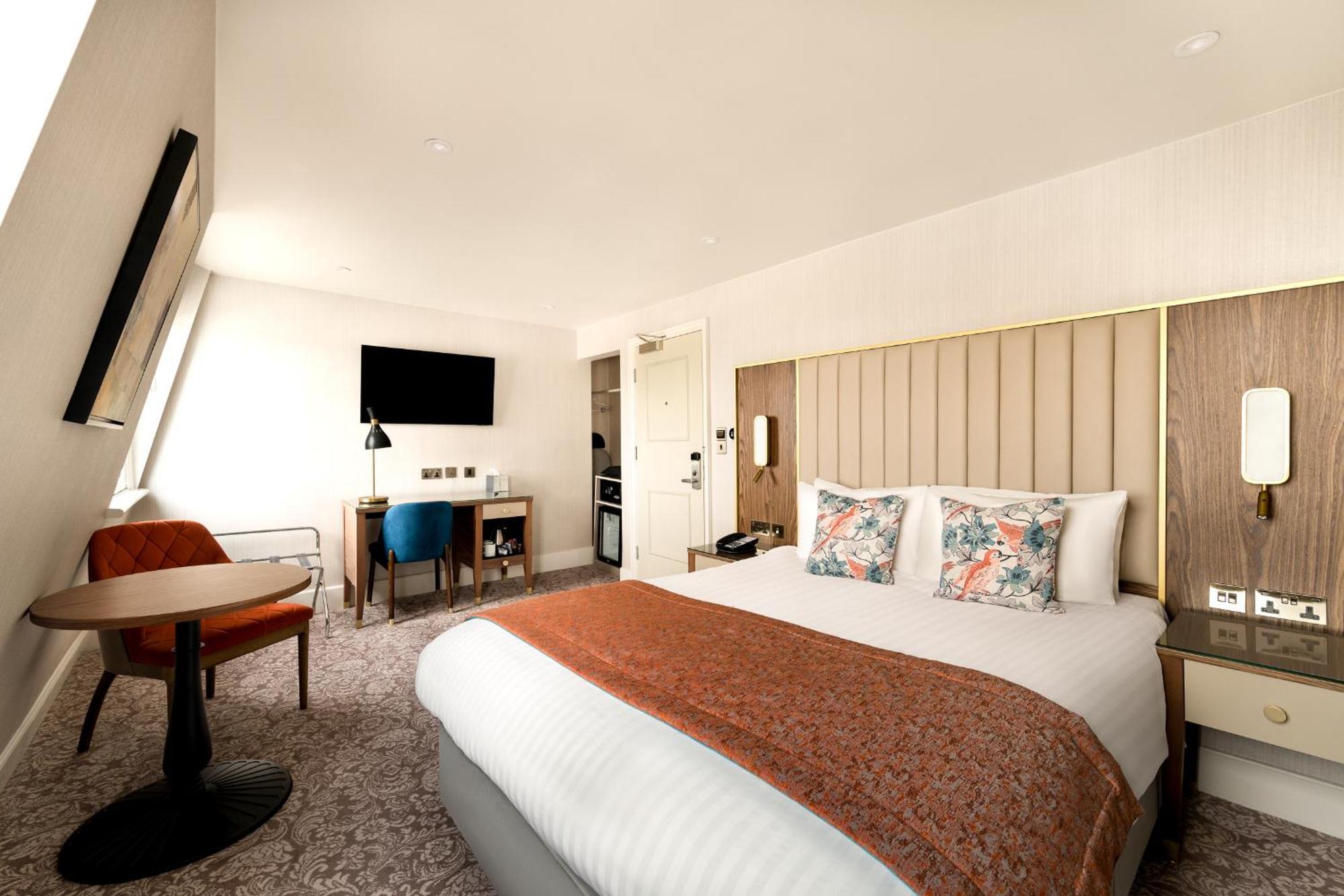 Voco The Clifton Folkestone By Ihg Hotel Exterior photo