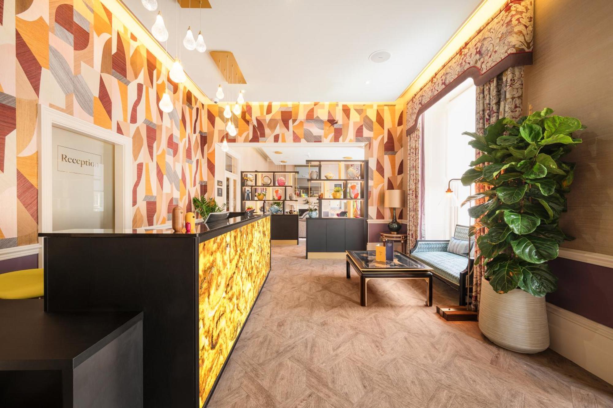 Voco The Clifton Folkestone By Ihg Hotel Exterior photo